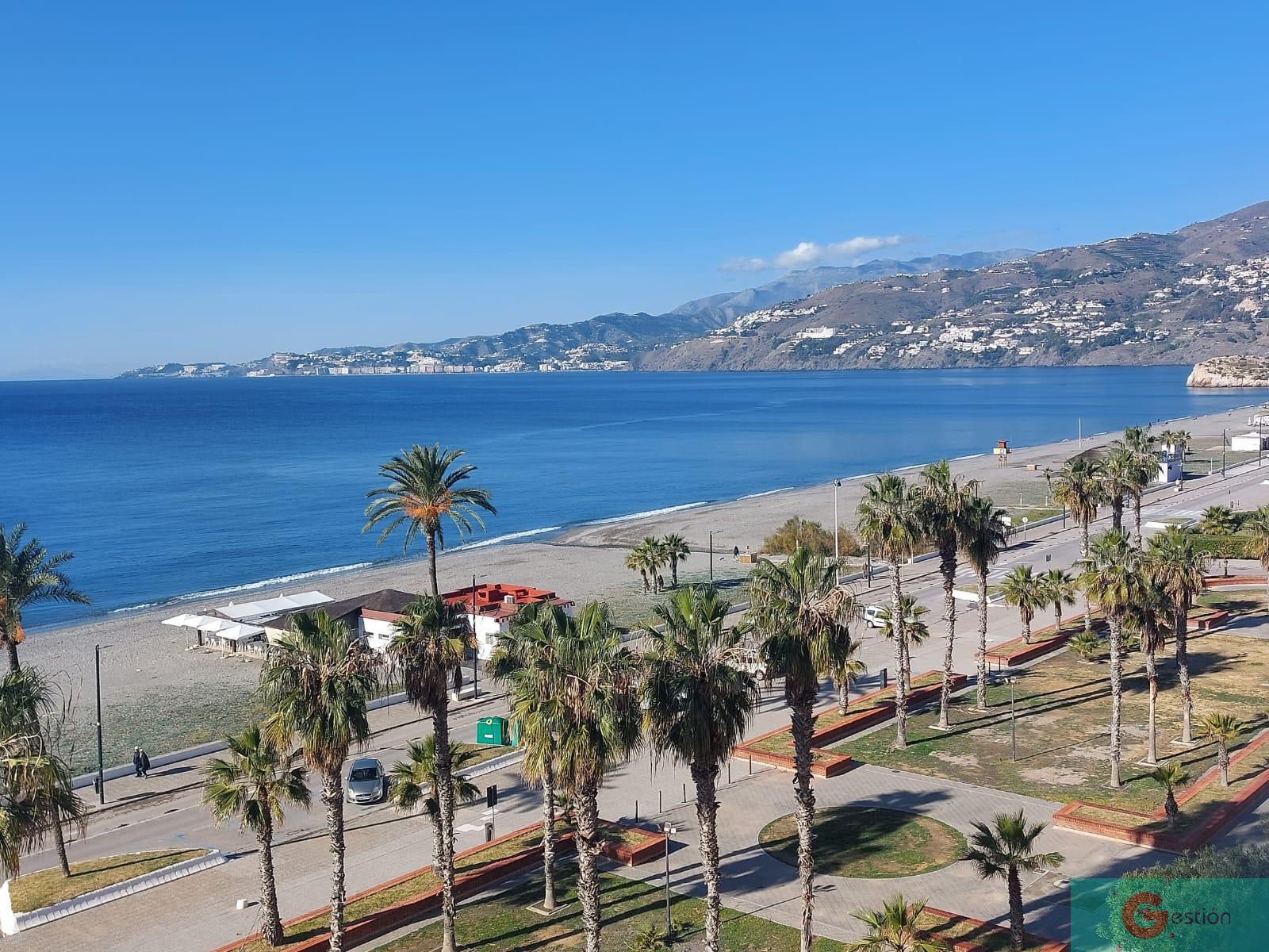 For sale of apartment in Salobreña