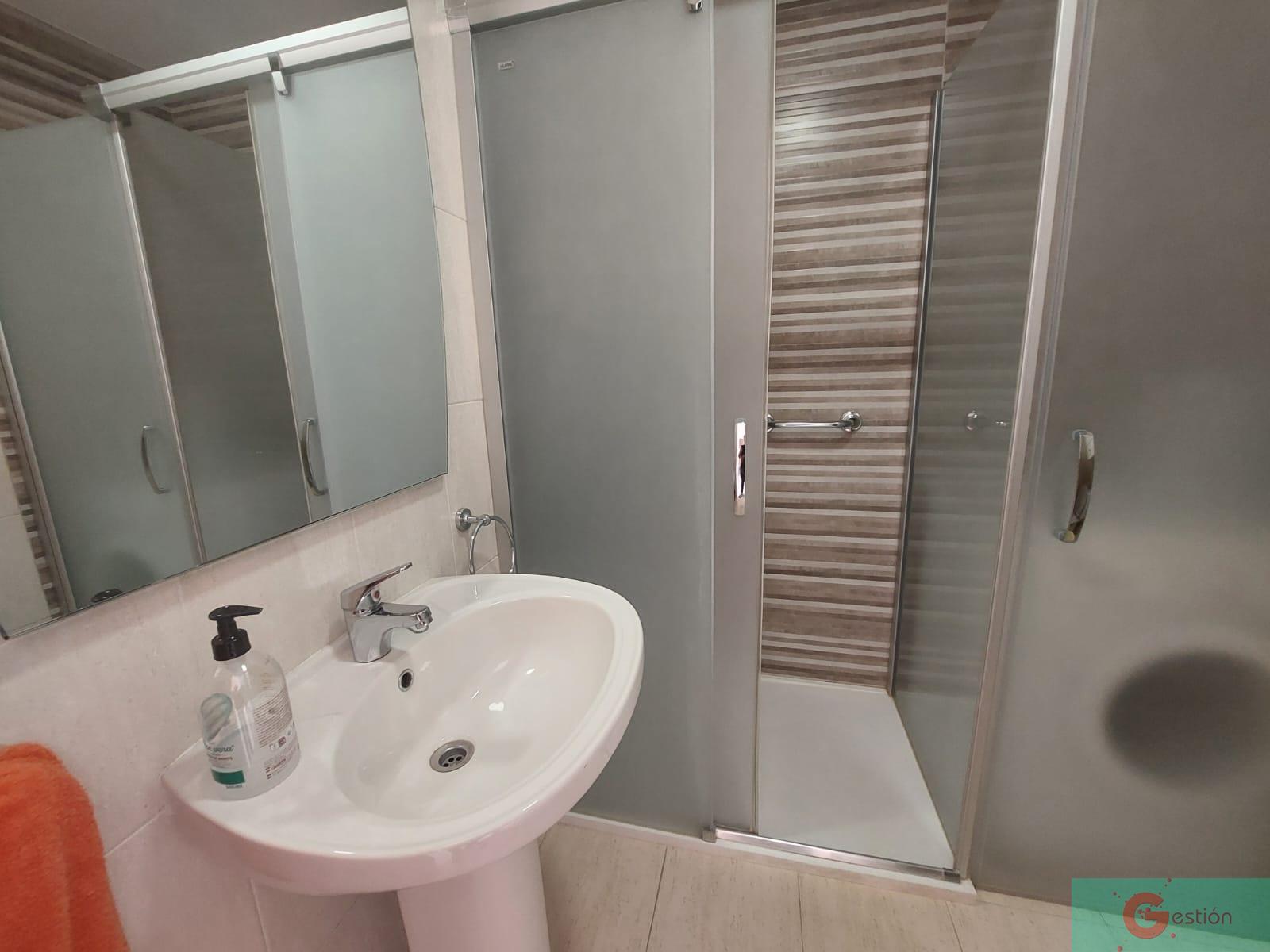 For sale of apartment in Salobreña