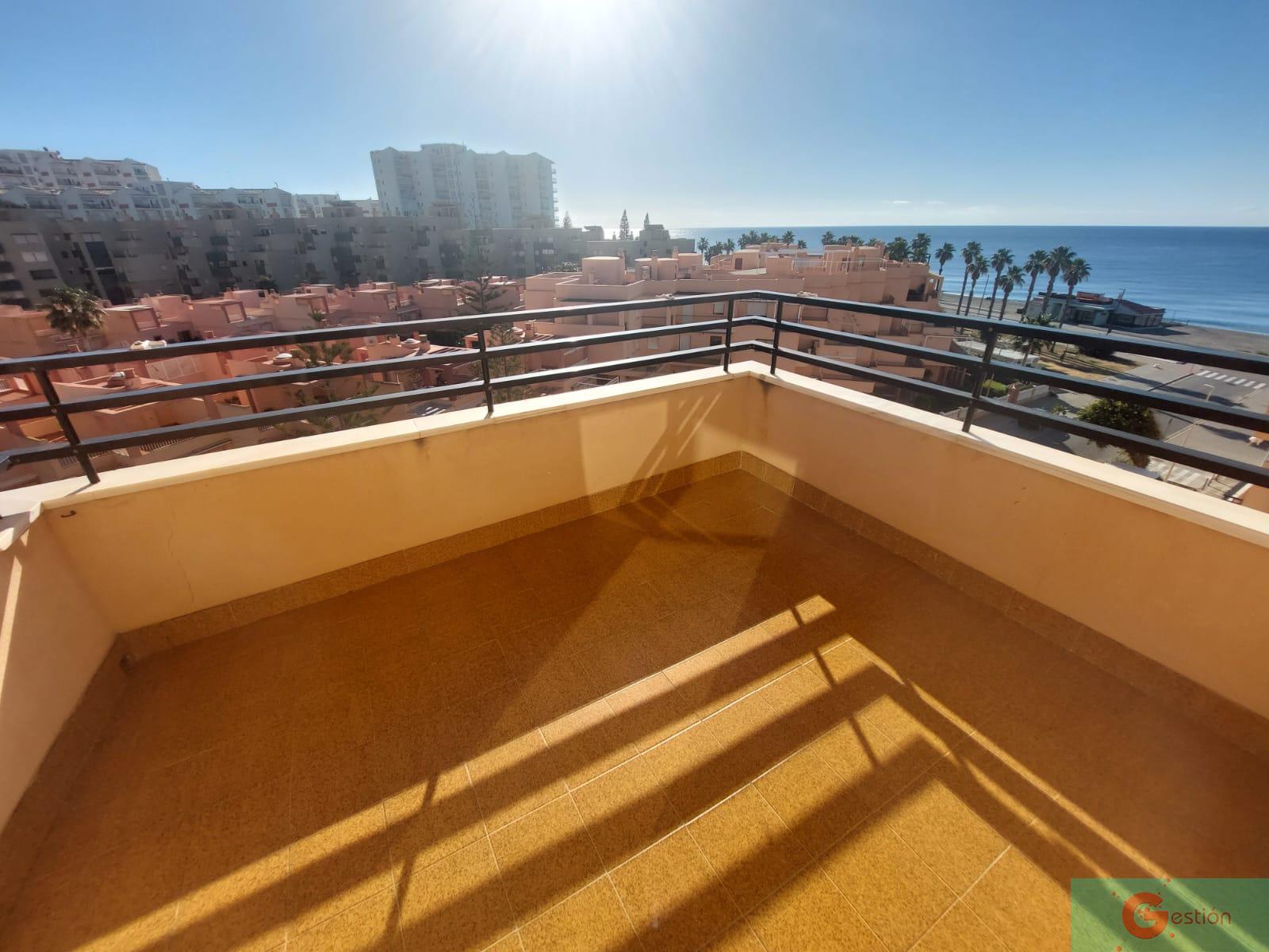 For sale of apartment in Salobreña