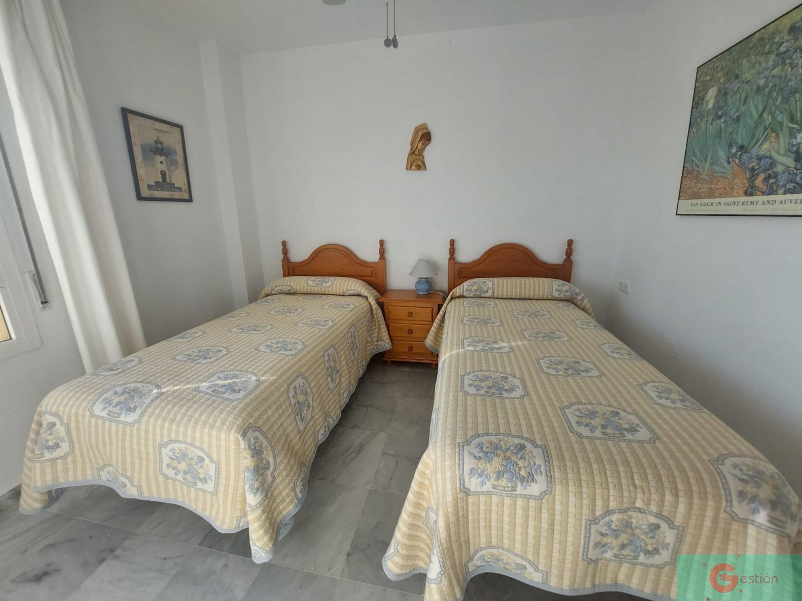 For sale of apartment in Salobreña