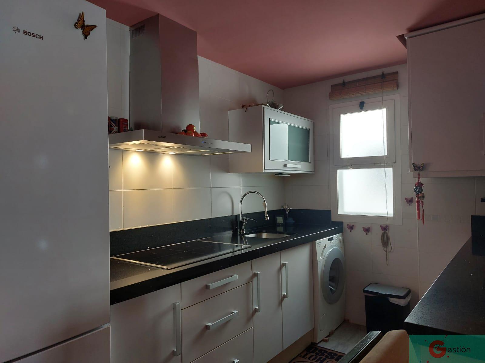 For sale of apartment in Salobreña