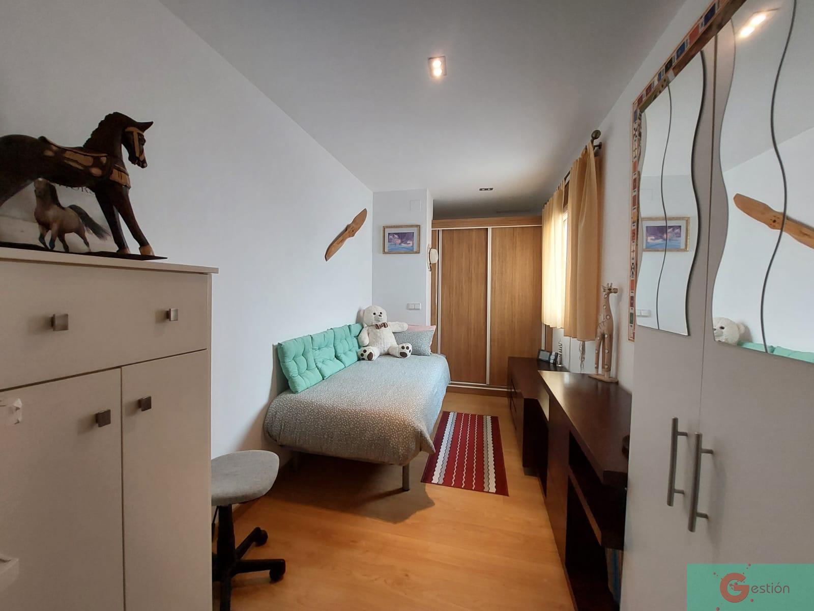 For sale of apartment in Salobreña