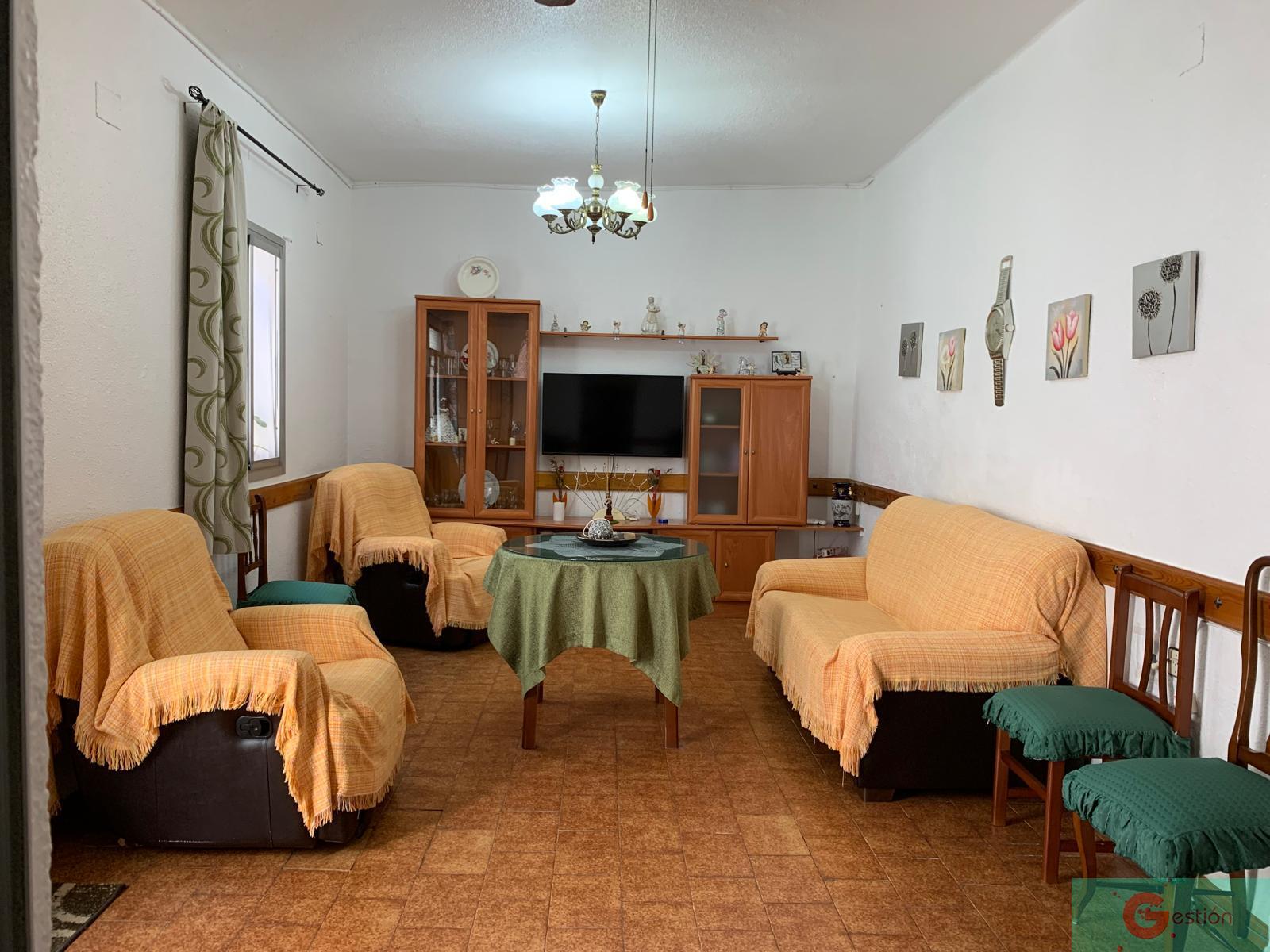 For sale of house in Salobreña