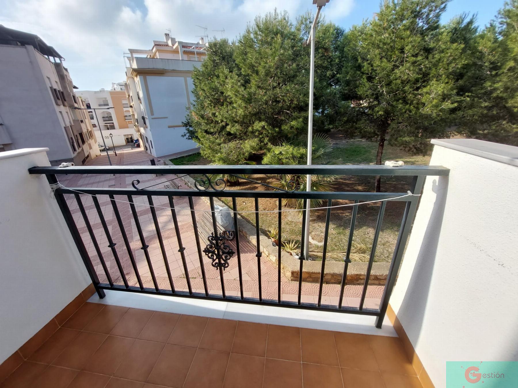 For sale of apartment in Salobreña
