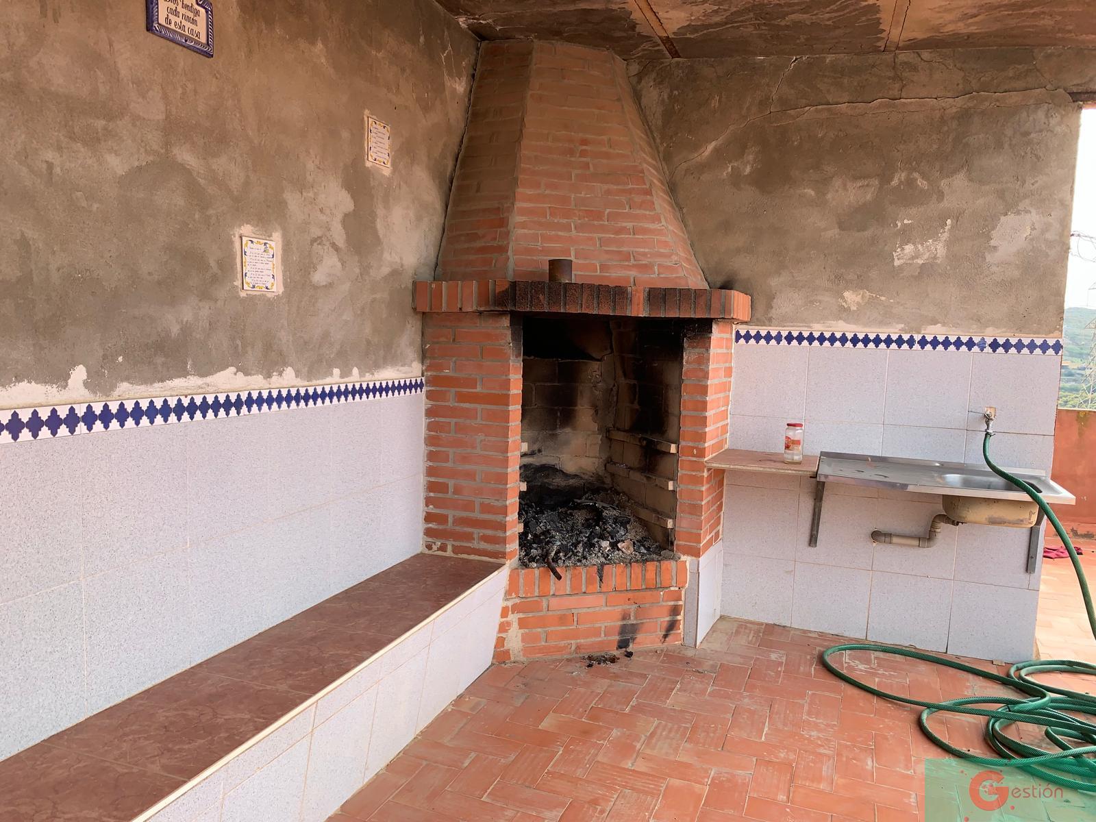 For sale of house in Molvízar