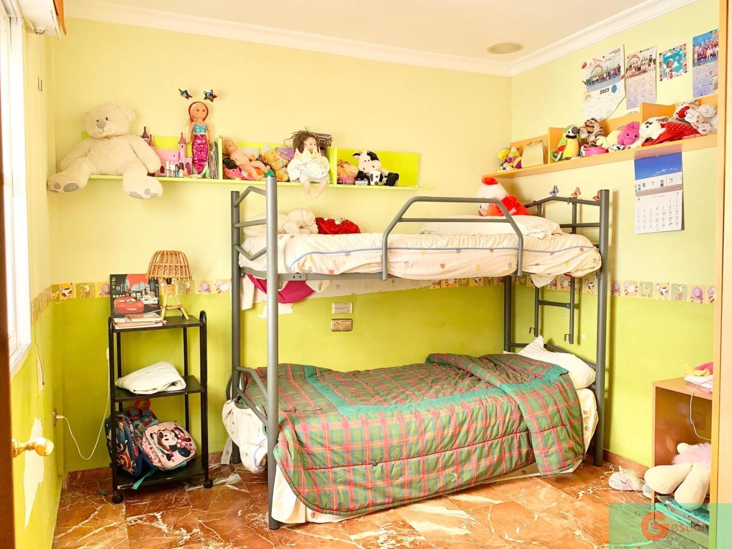 For sale of house in Salobreña