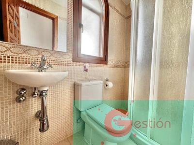 For sale of villa in Salobreña