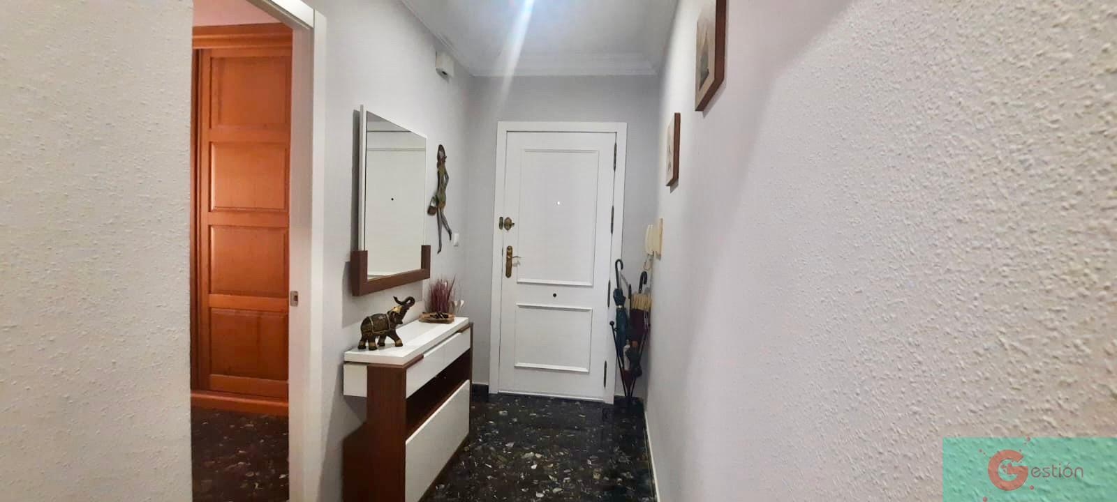 For sale of flat in Salobreña
