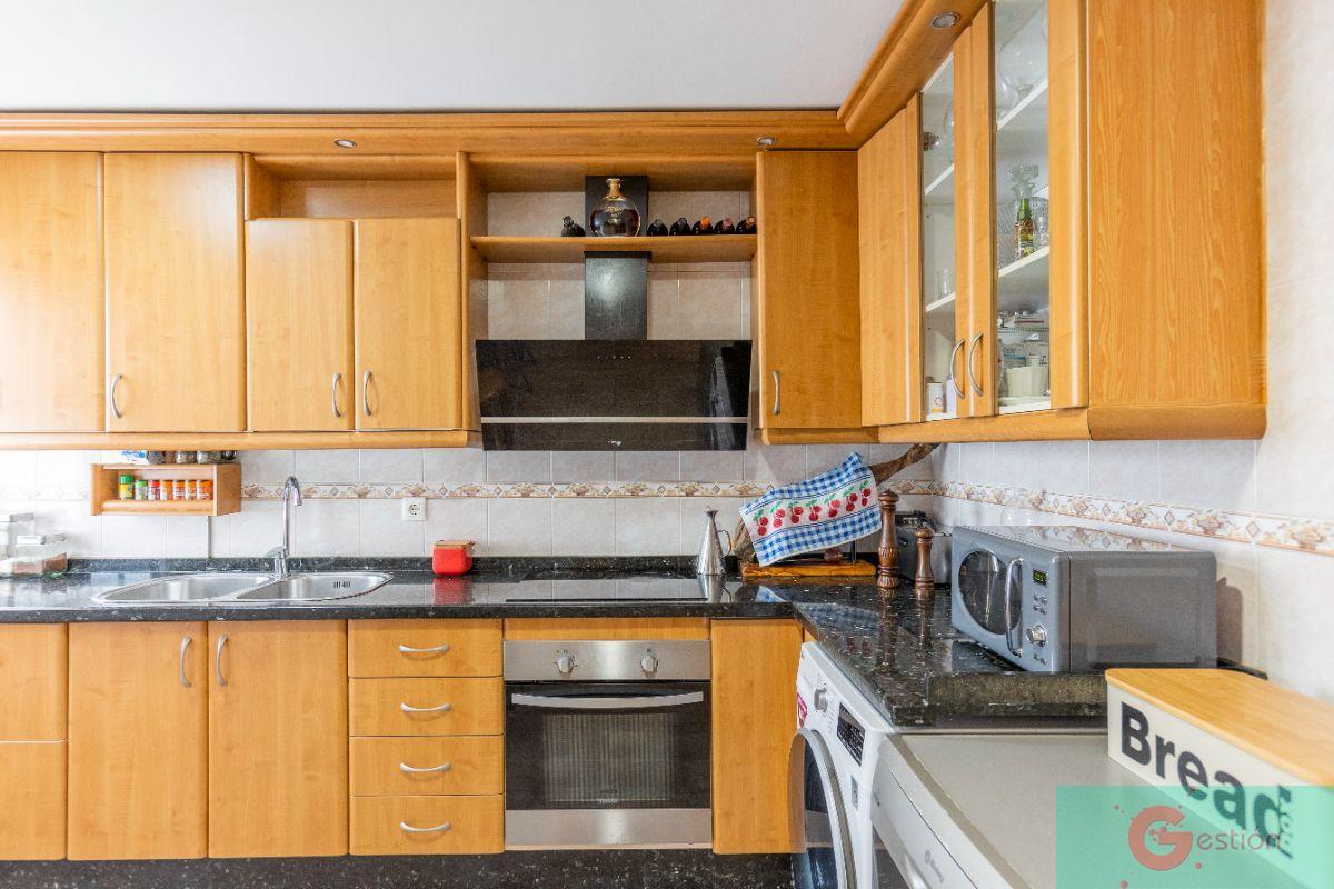 For sale of flat in Salobreña