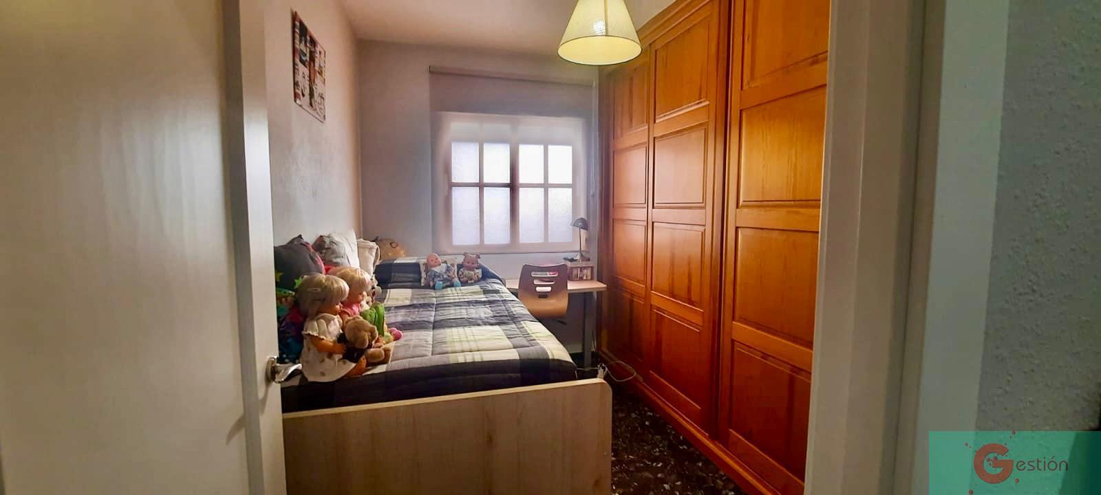 For sale of flat in Salobreña