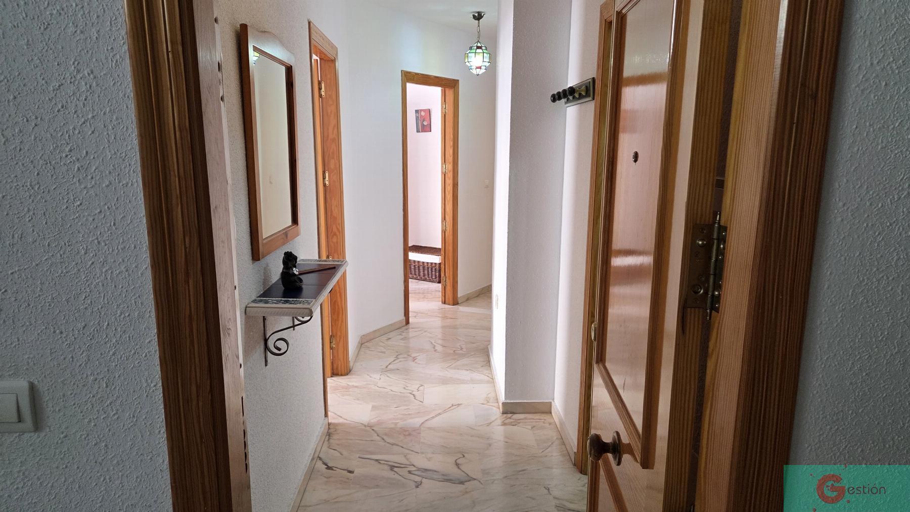 For sale of flat in Salobreña