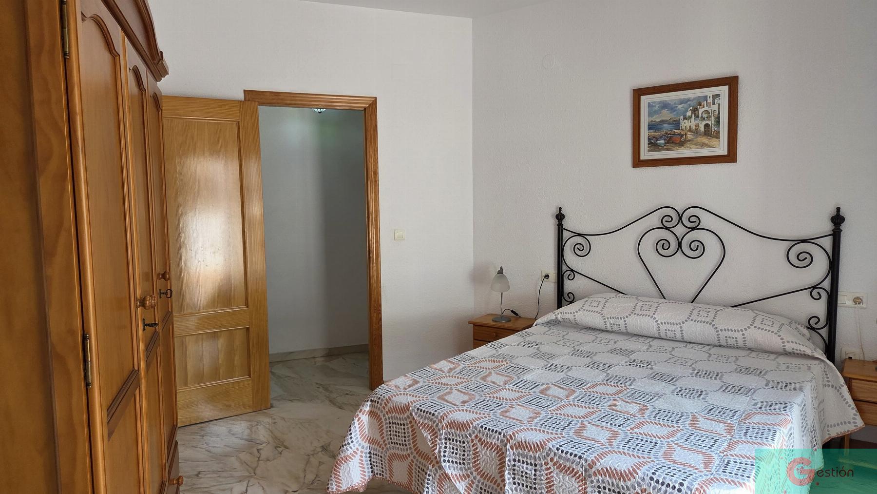 For sale of flat in Salobreña