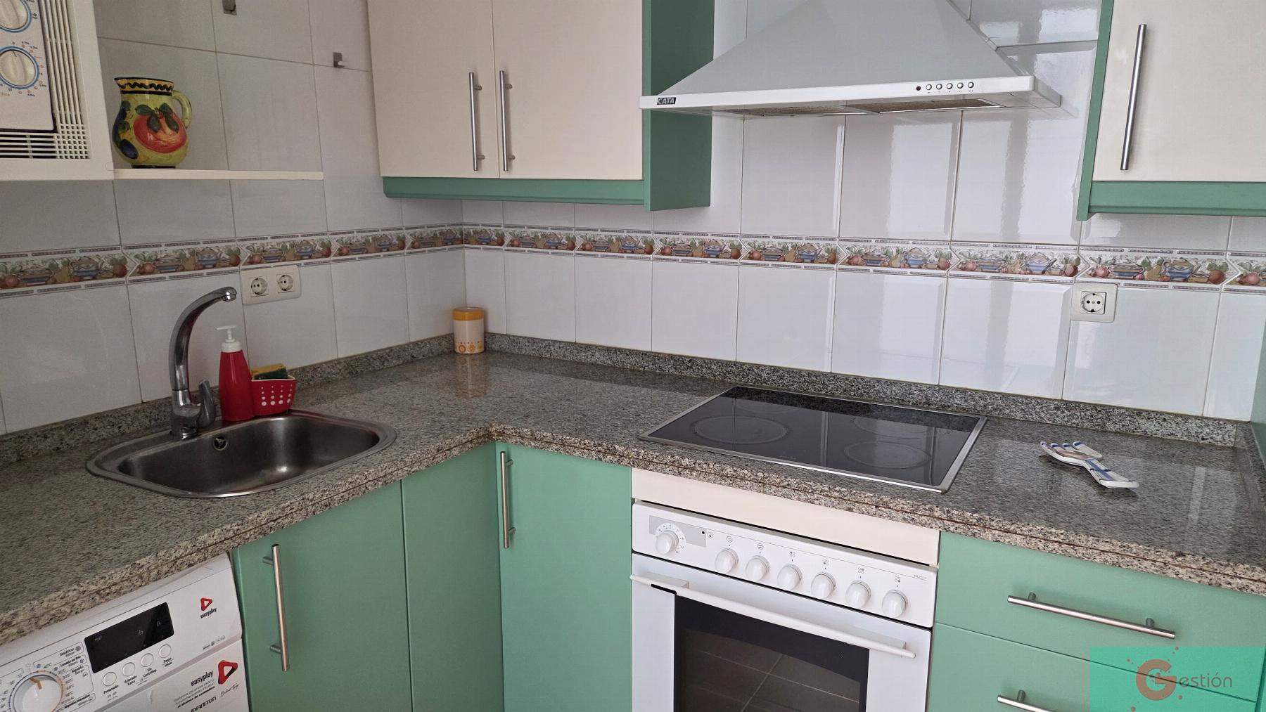 For sale of flat in Salobreña