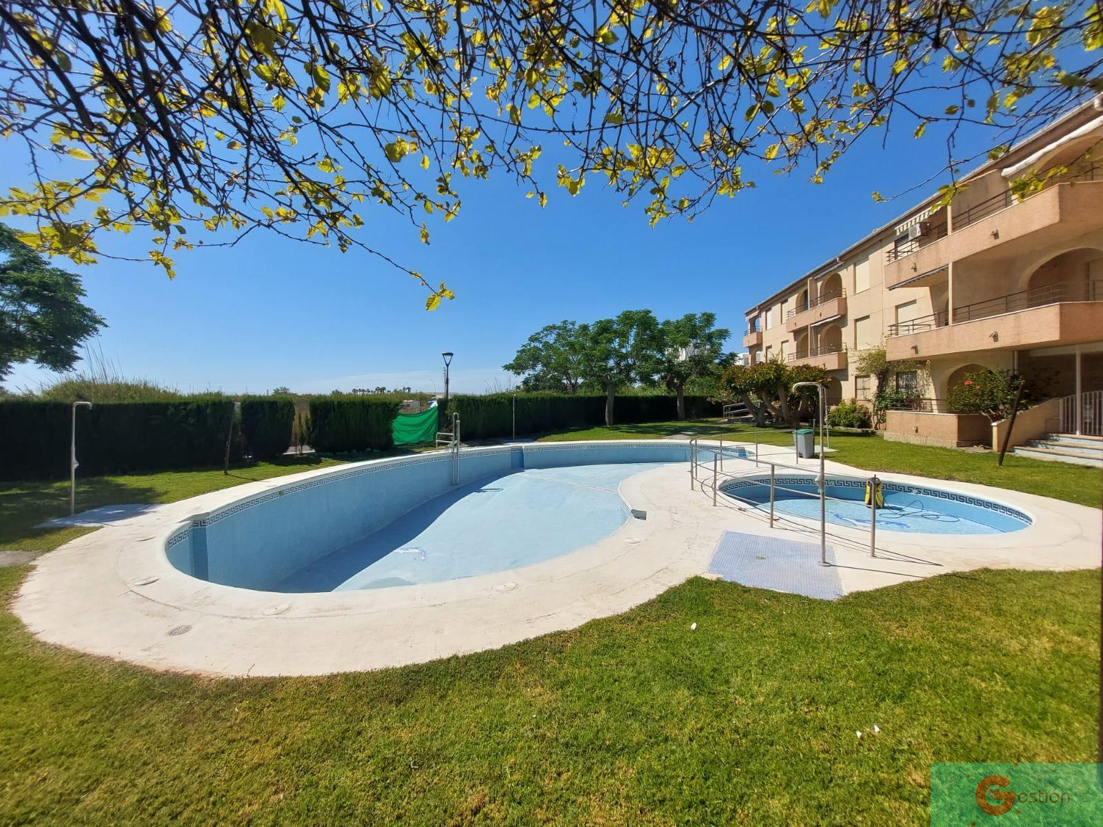 For sale of apartment in Salobreña