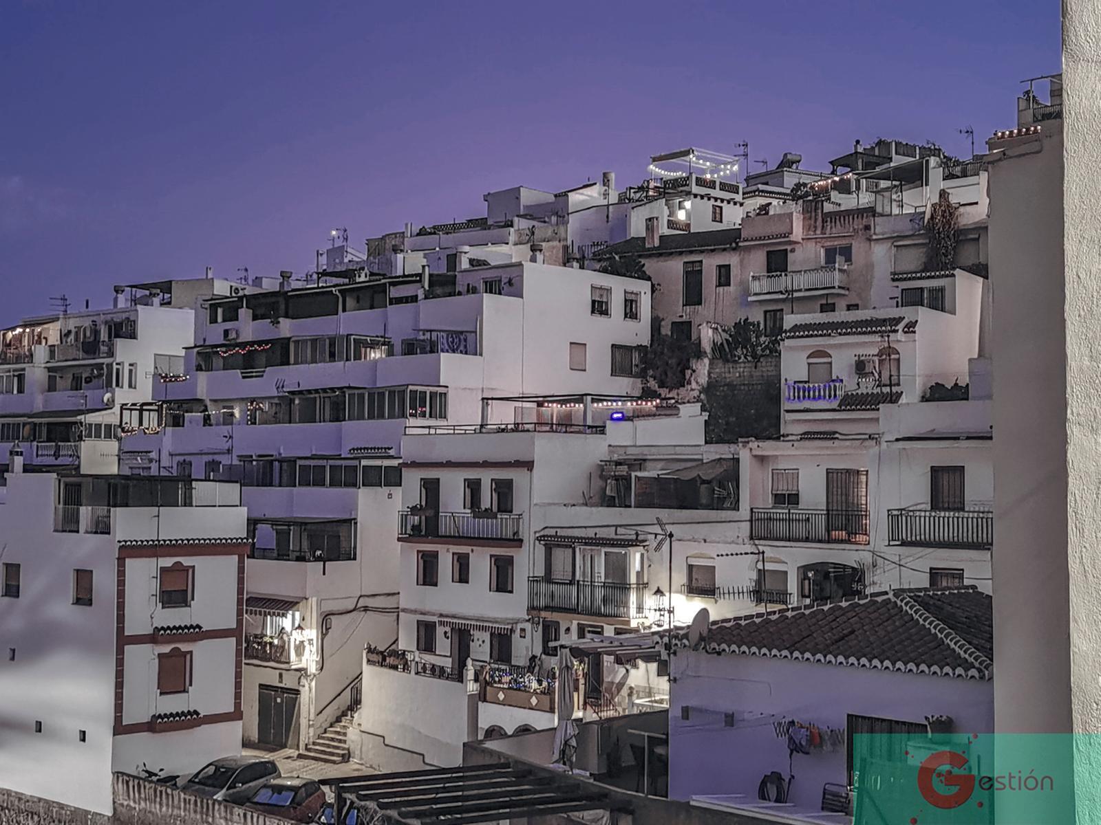 For sale of house in Salobreña