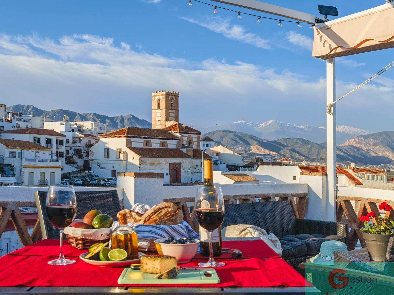 Venta de casa en Salobreña