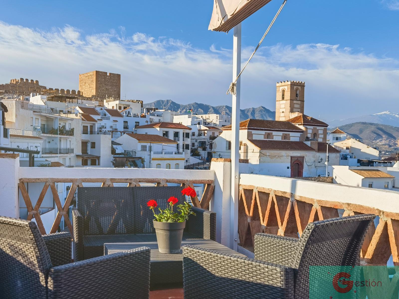 For sale of house in Salobreña