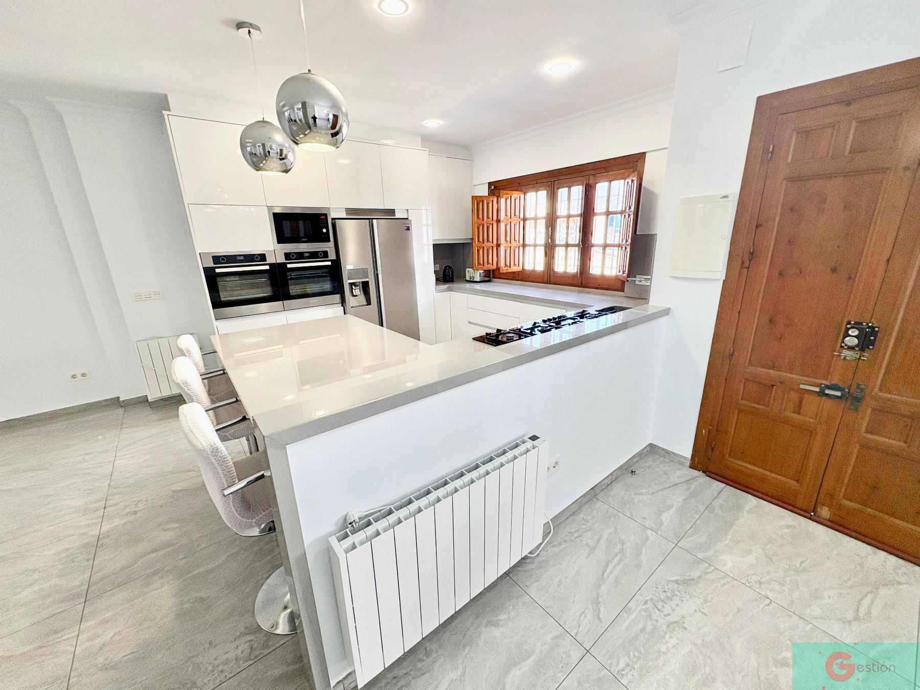 Venta de casa en Salobreña