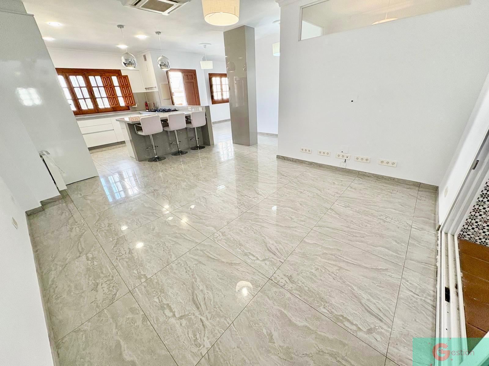 Venta de casa en Salobreña