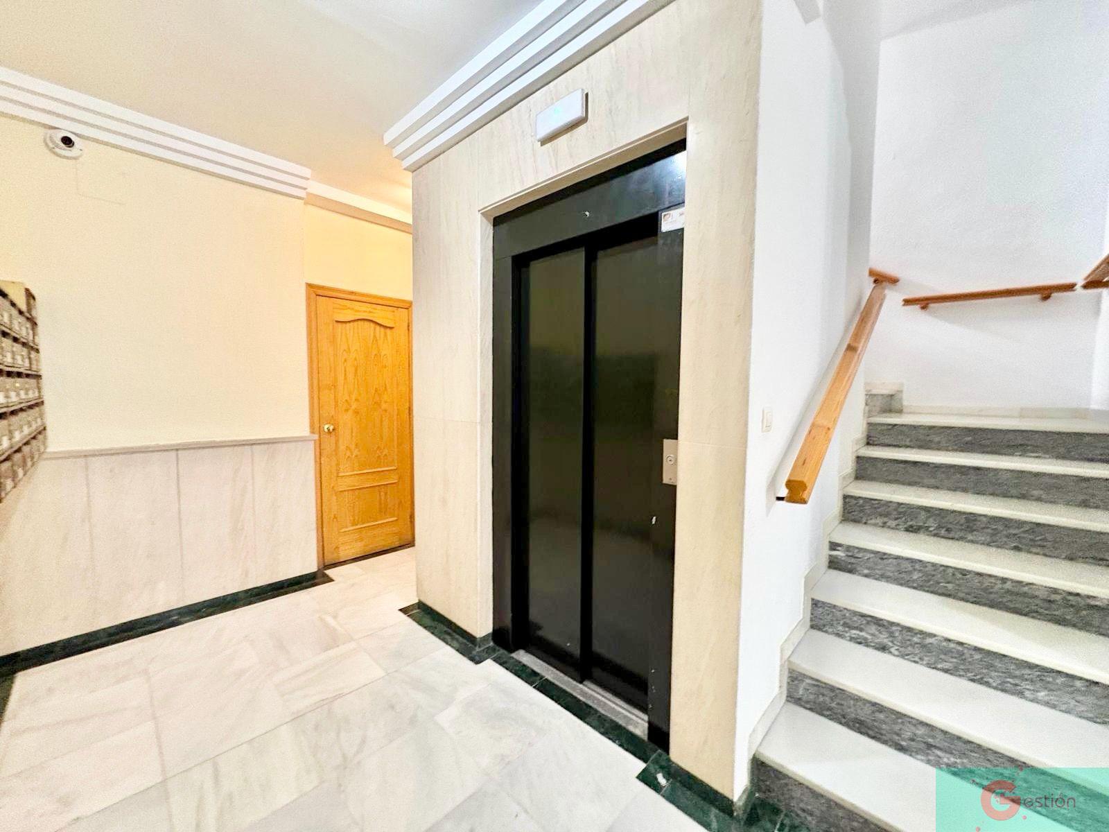 Venta de piso en Salobreña