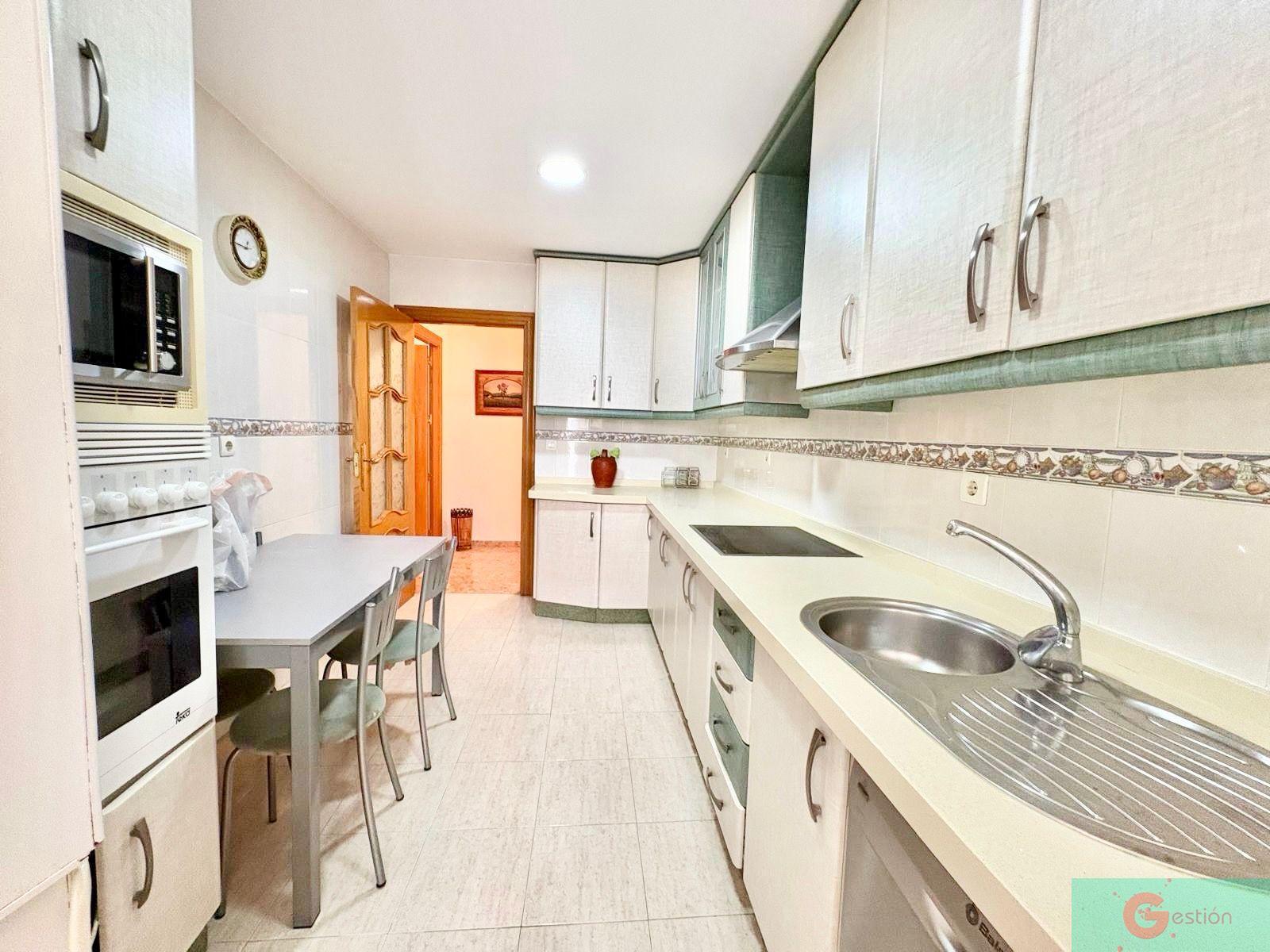 Venta de piso en Salobreña