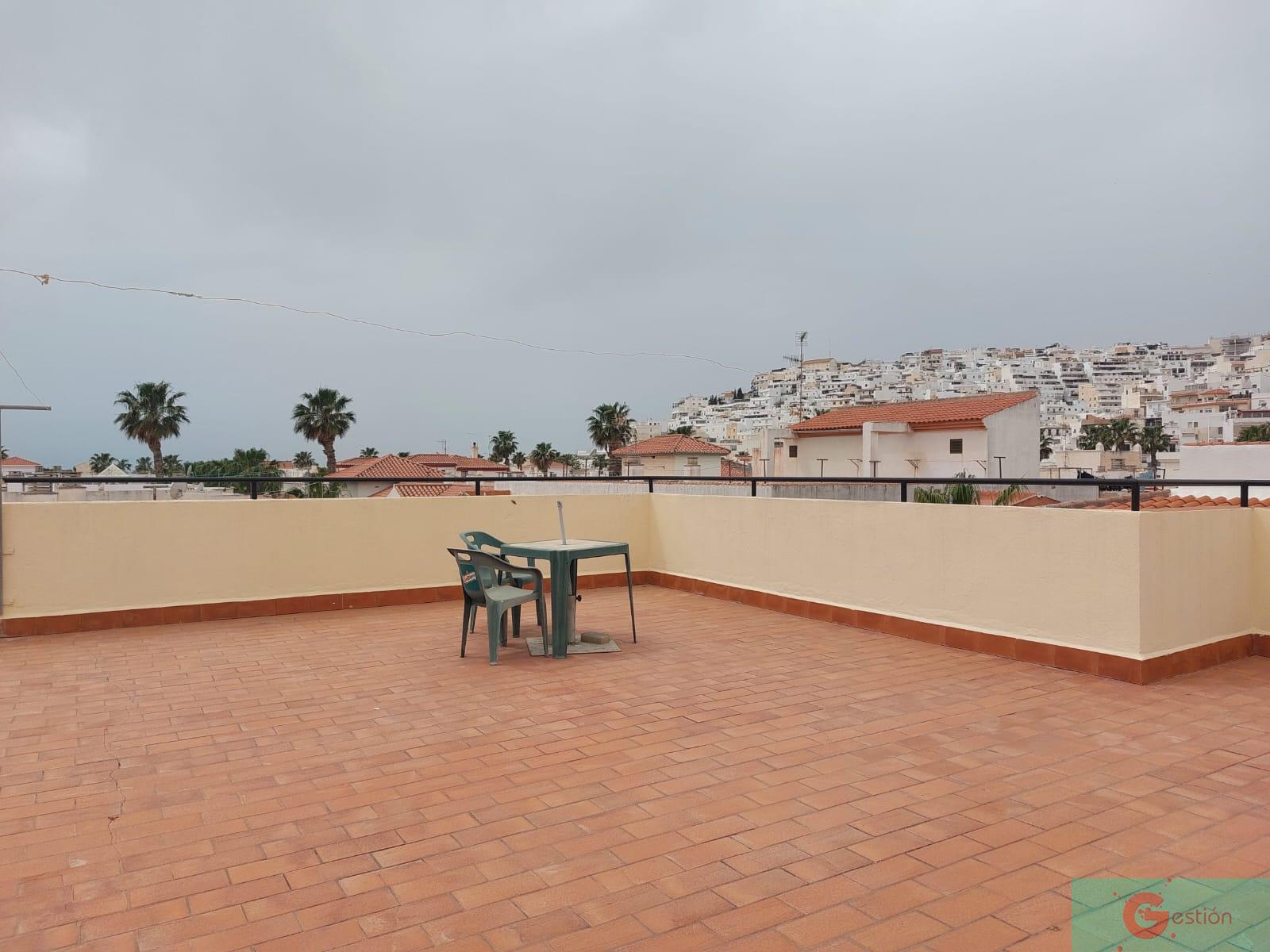 Venta de piso en Salobreña