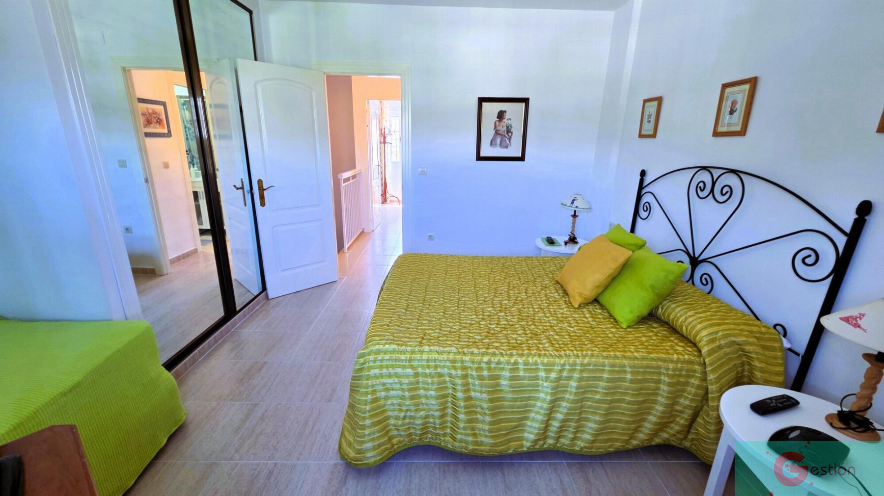 Venta de casa en Salobreña