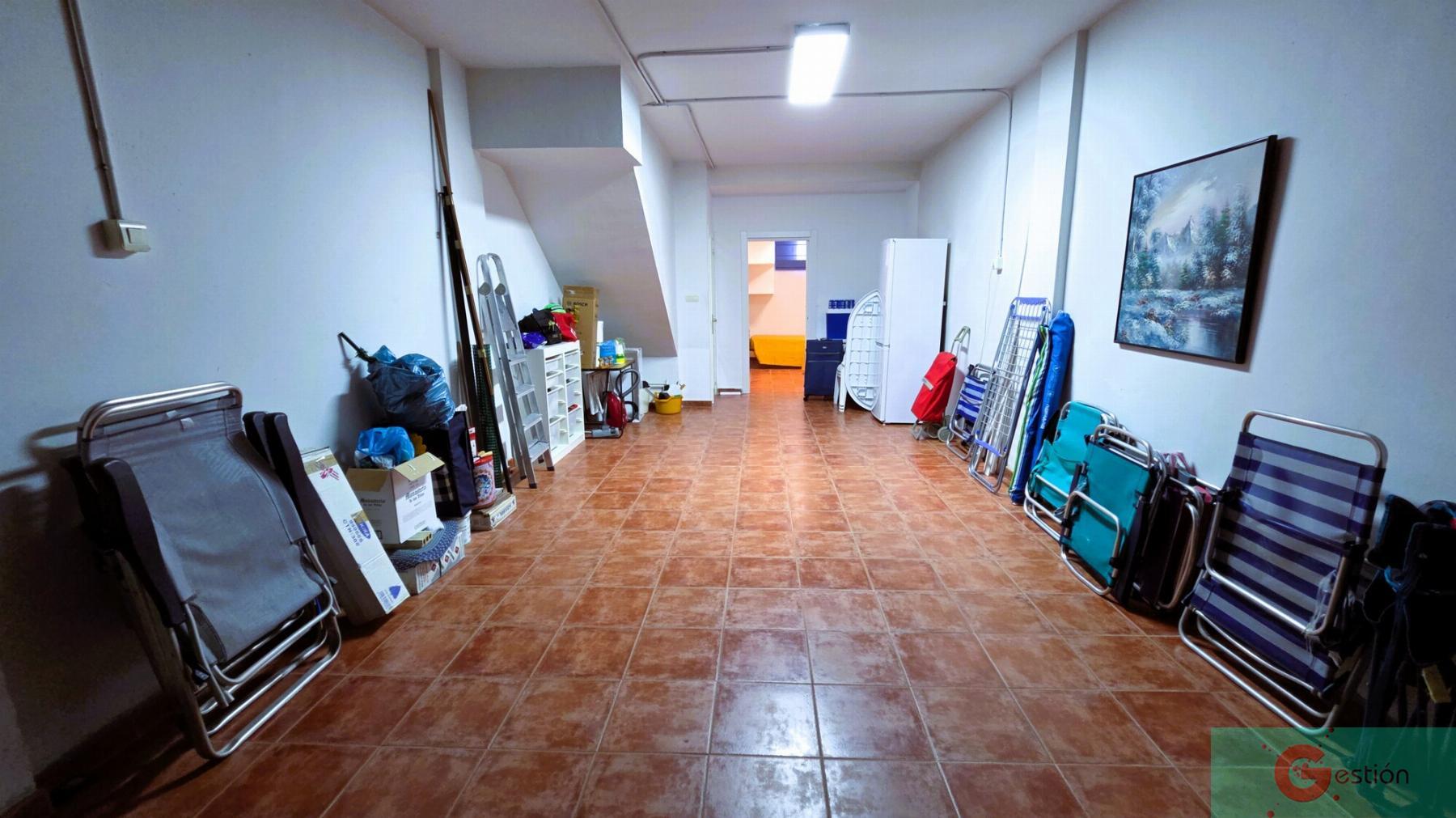 Venta de casa en Salobreña