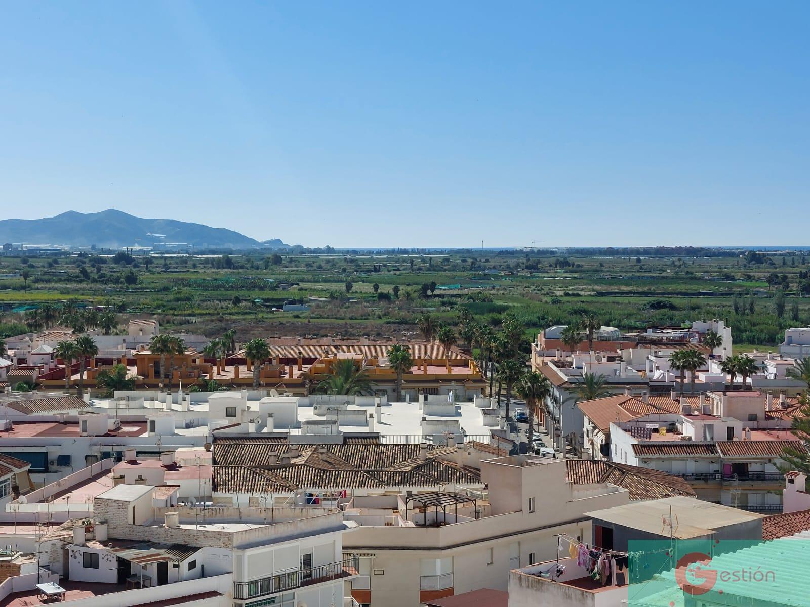 Venta de casa en Salobreña