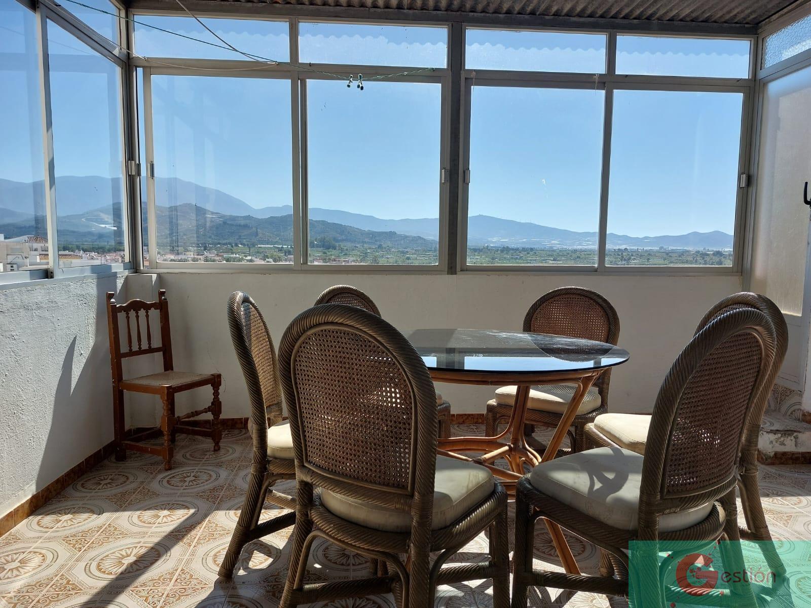 Venta de casa en Salobreña