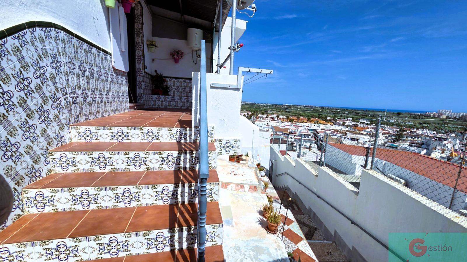 Venta de casa en Salobreña