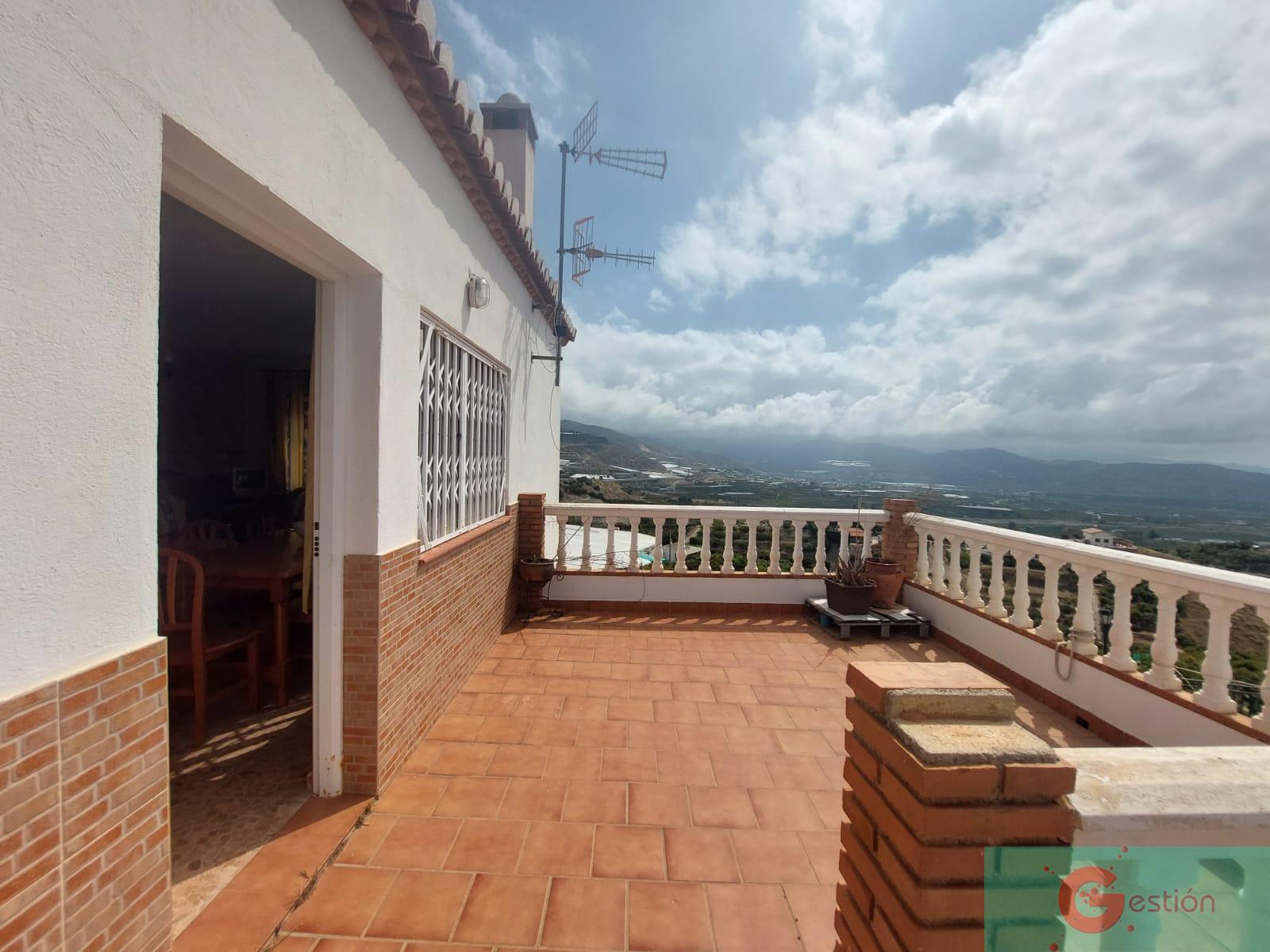 Venta de finca de recreo en Salobreña