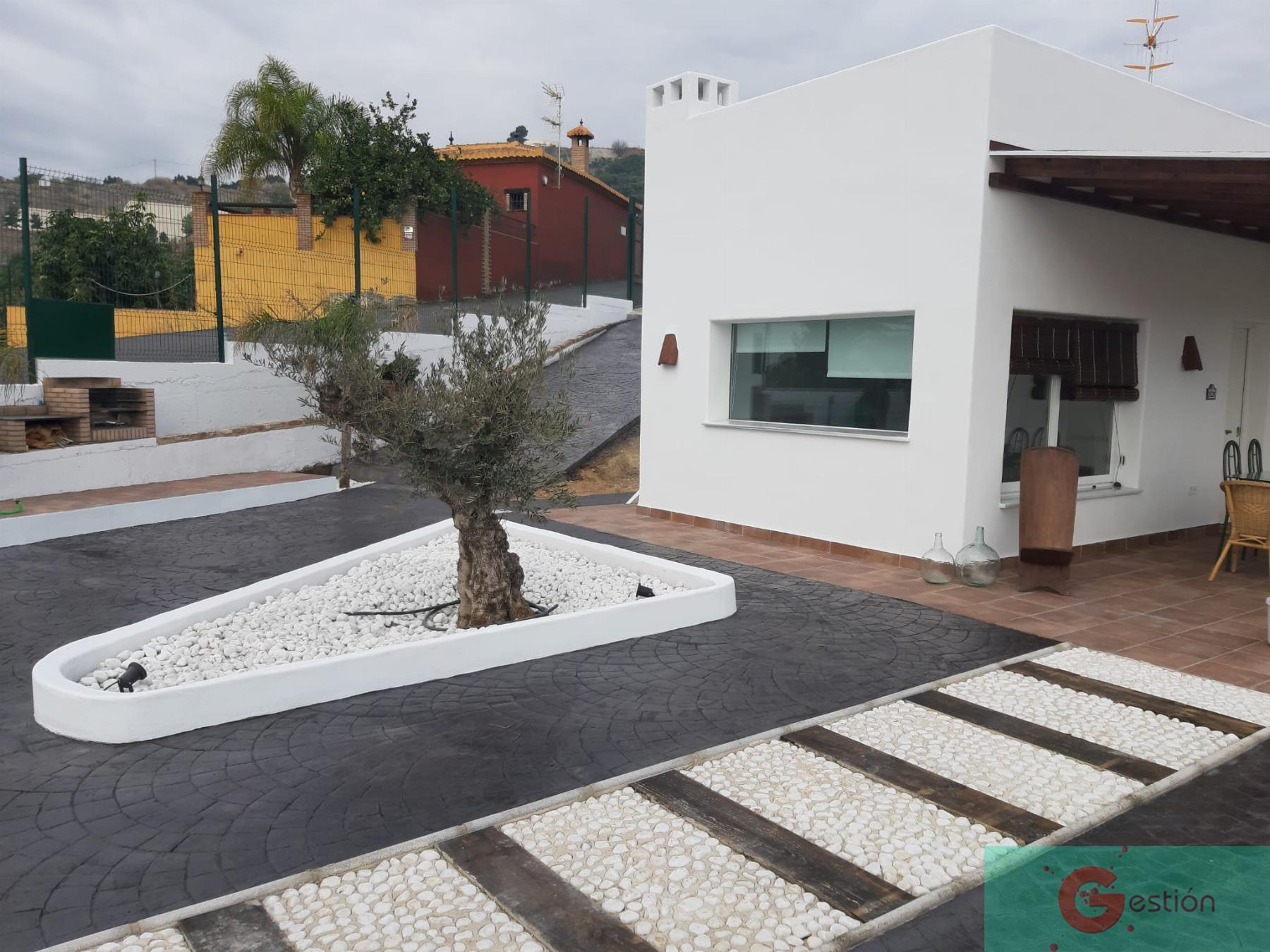 Venta de finca de recreo en Salobreña
