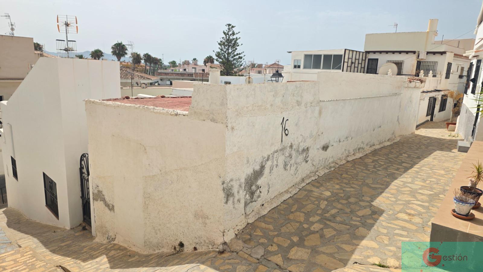 Venta de casa en Salobreña