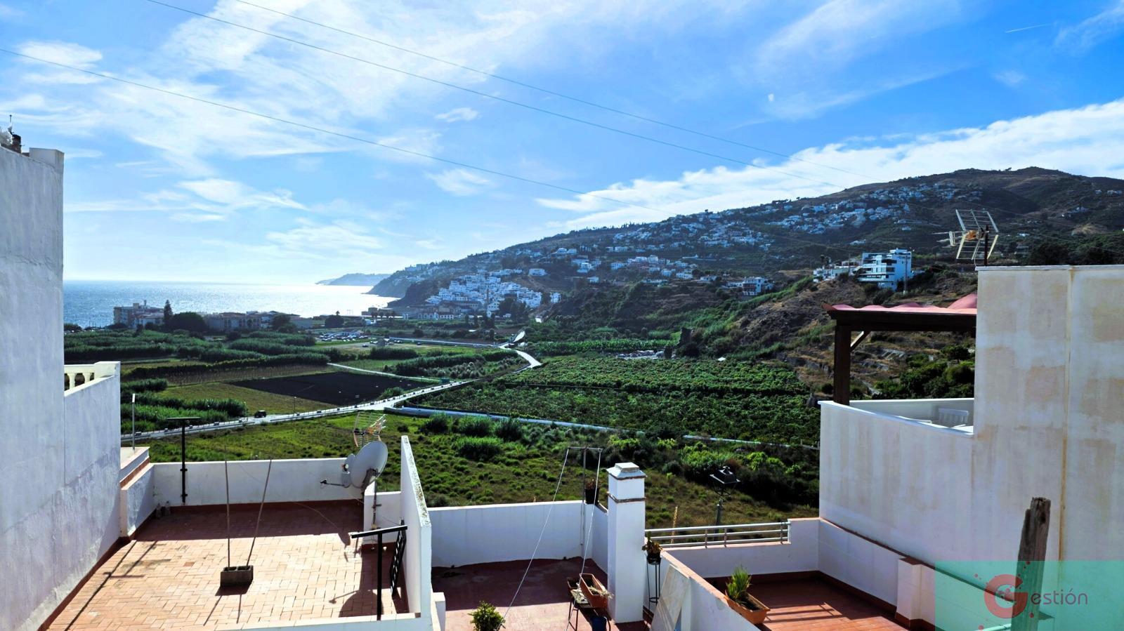 Venta de casa en Salobreña
