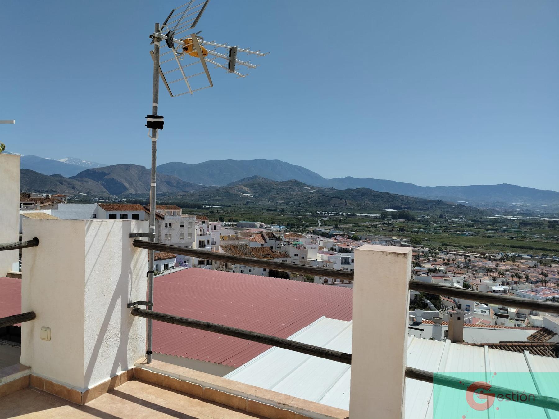 Venta de casa en Salobreña