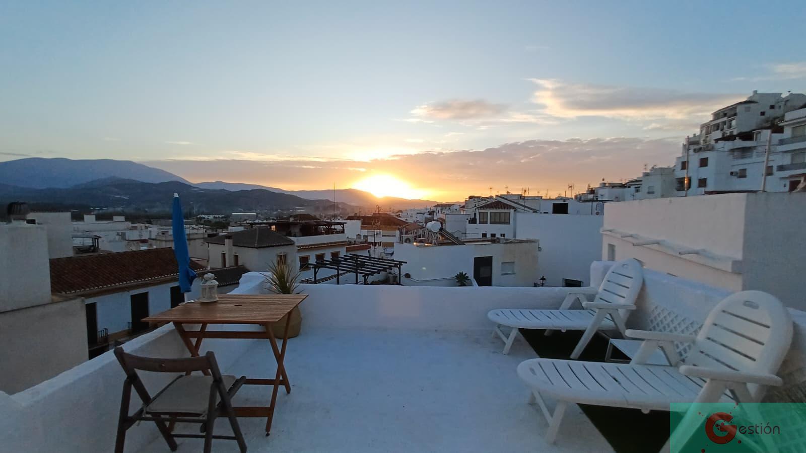 Venta de casa en Salobreña
