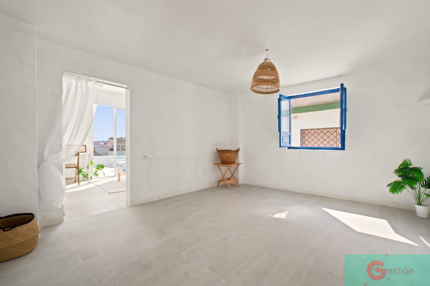 Venta de casa en Salobreña