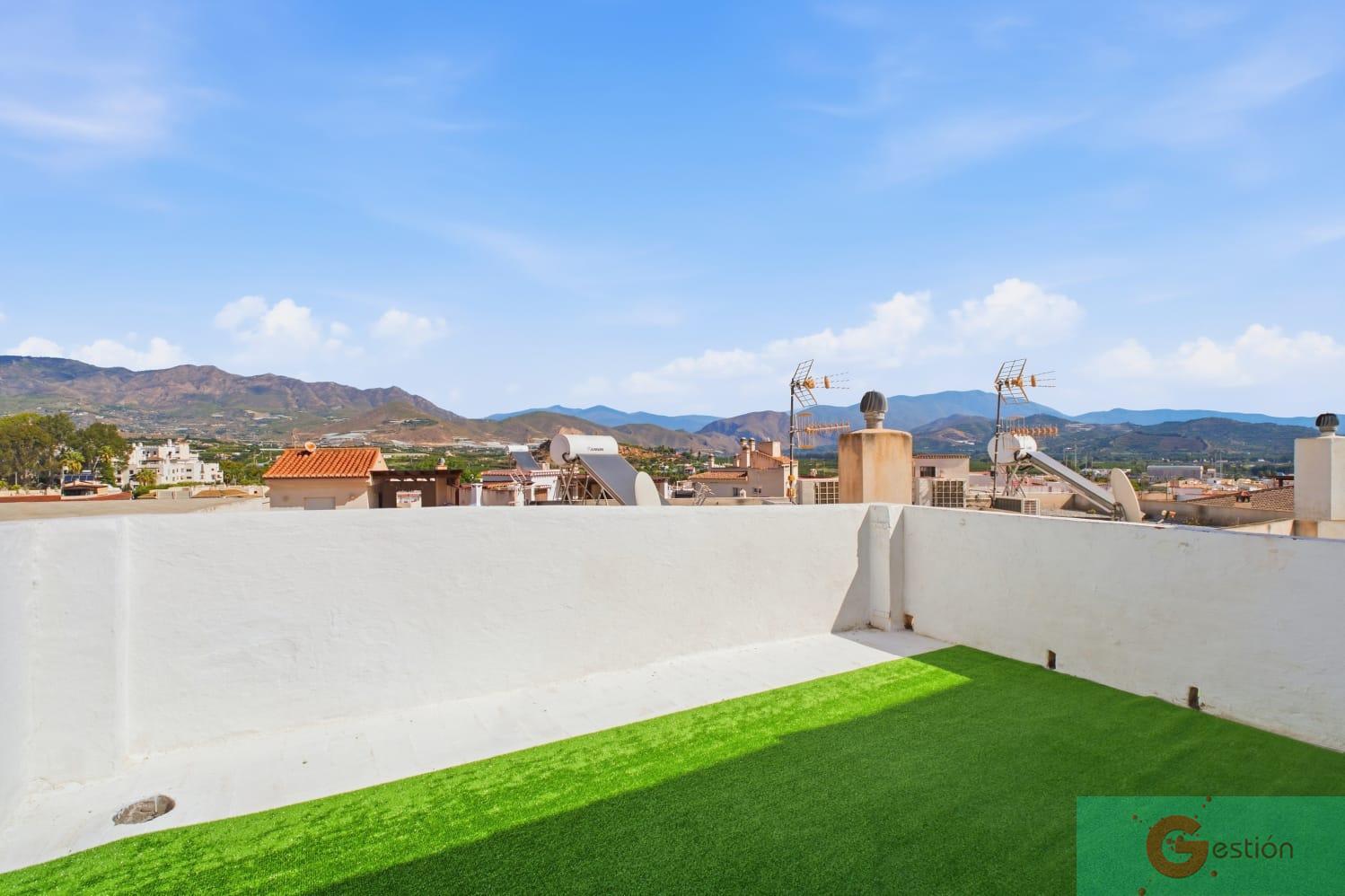 Venta de casa en Salobreña
