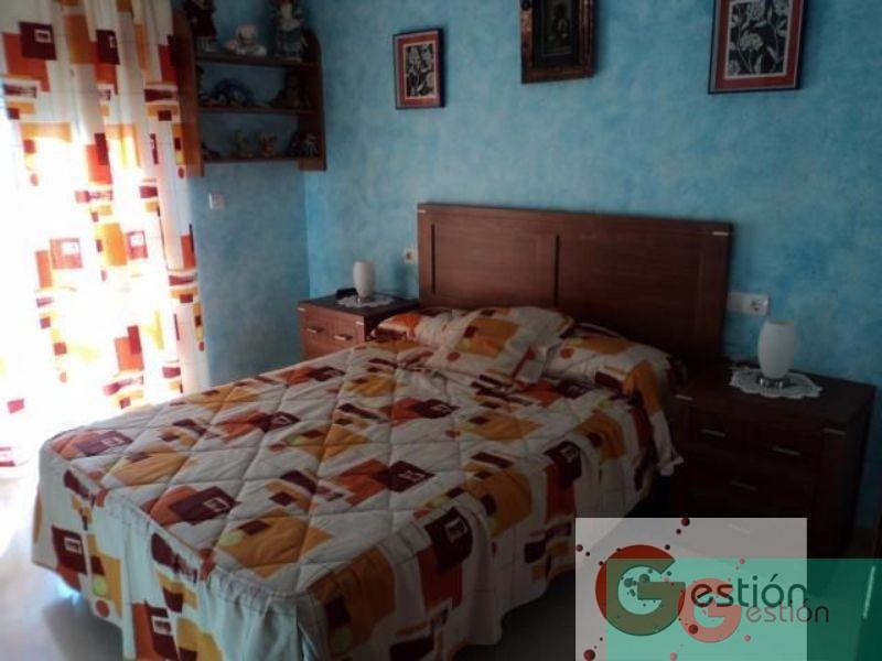 For sale of flat in Salobreña