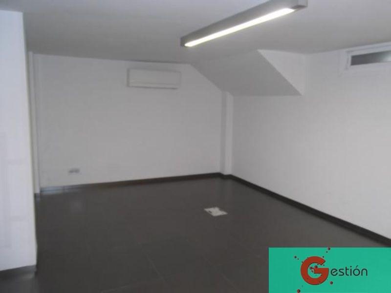 For sale of commercial in Salobreña