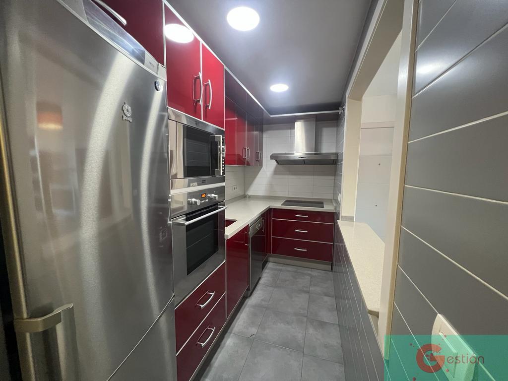 For sale of flat in Salobreña
