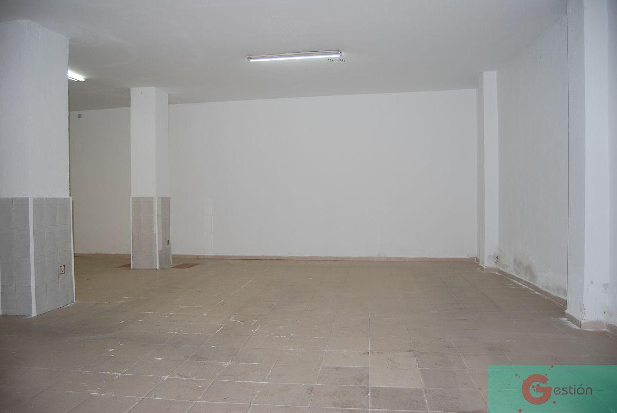 For sale of commercial in Salobreña