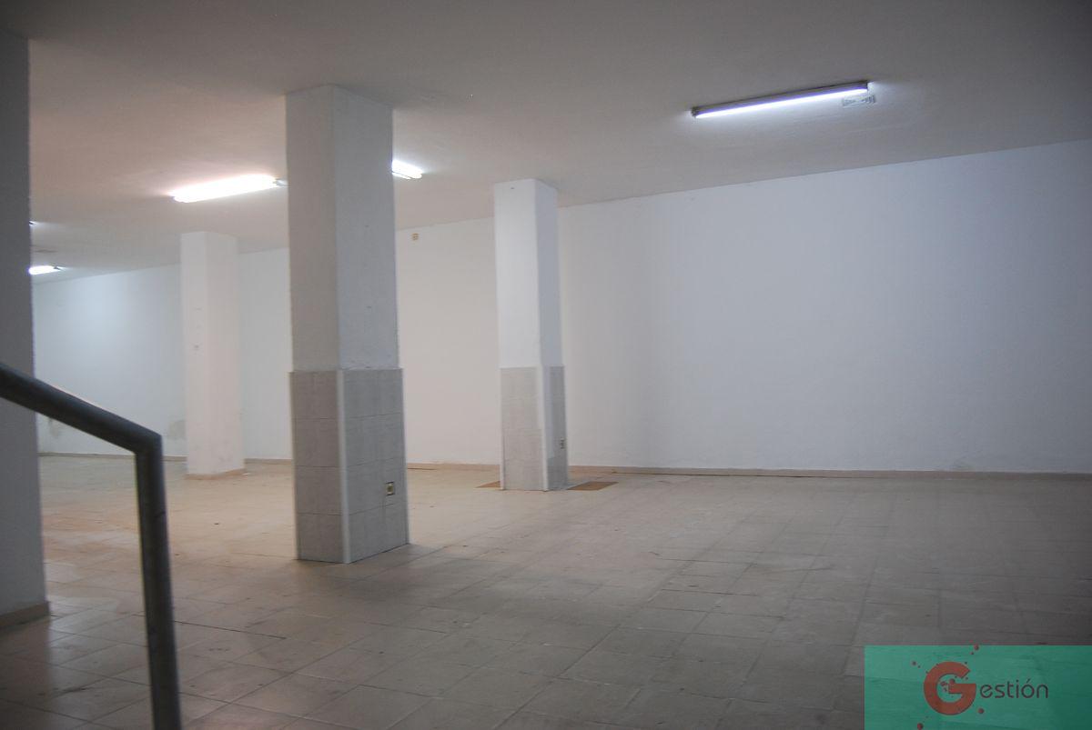 For sale of commercial in Salobreña