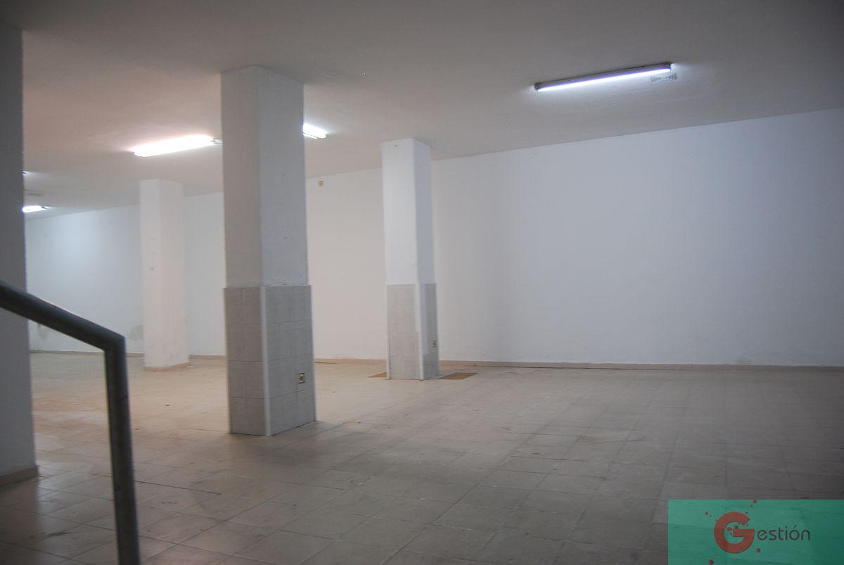 For sale of commercial in Salobreña