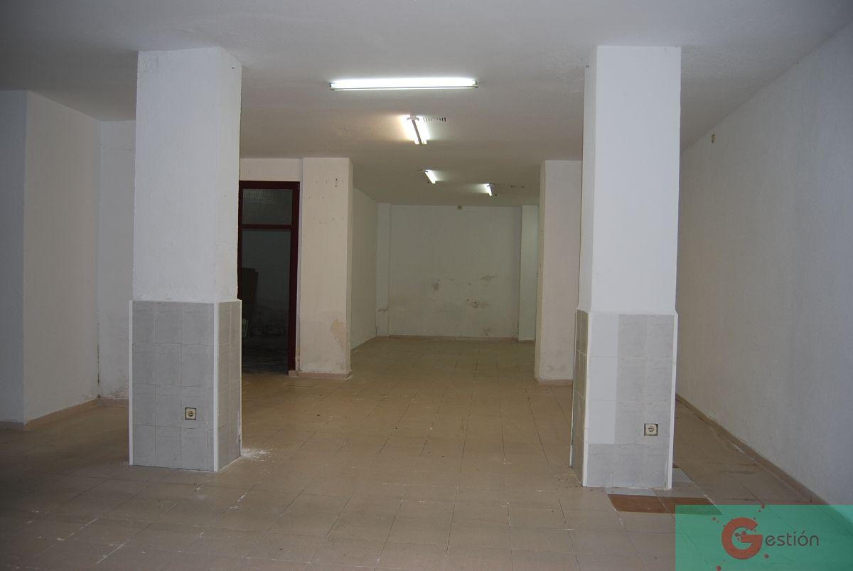 For sale of commercial in Salobreña