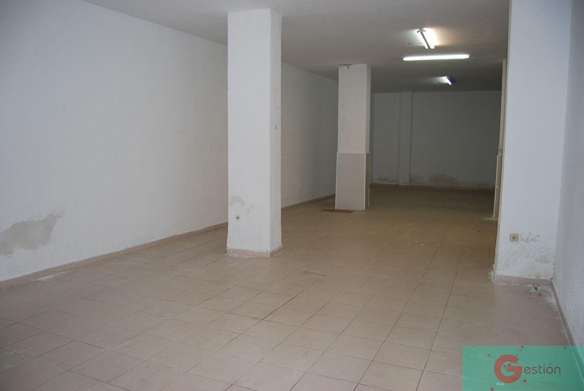 For sale of commercial in Salobreña