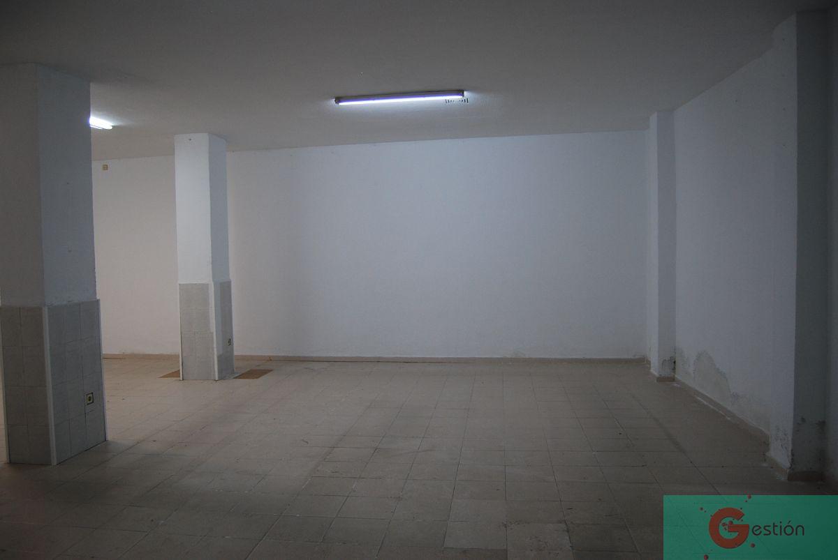 For sale of commercial in Salobreña