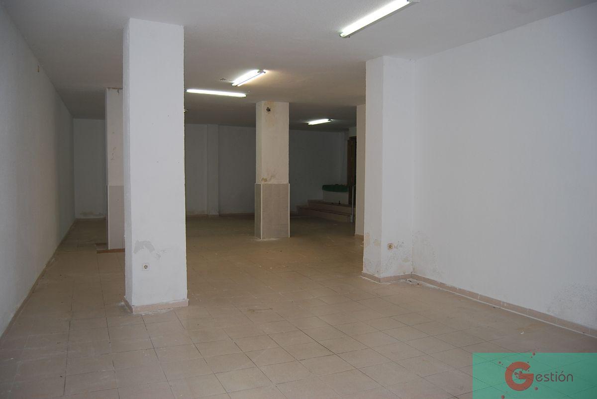 For sale of commercial in Salobreña