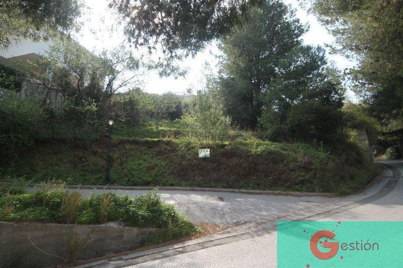 For sale of land in Salobreña